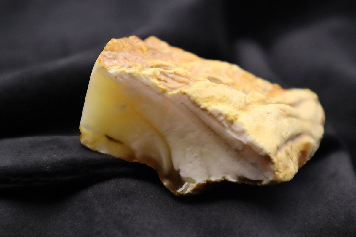 Royal Baltic Amber Stone